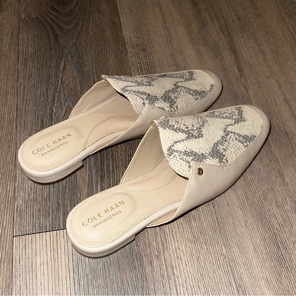 Cole Haan Ryan Mule In Pumice Stone Leather - Picture 6 of 7